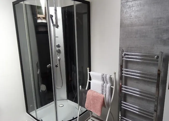 Couette-café Le Chalange 4*